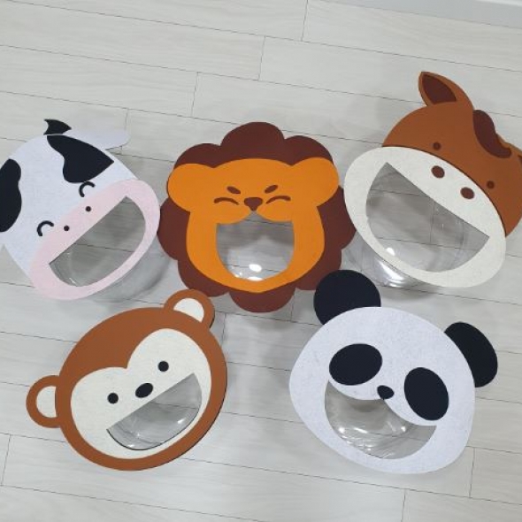 동물 먹이주기