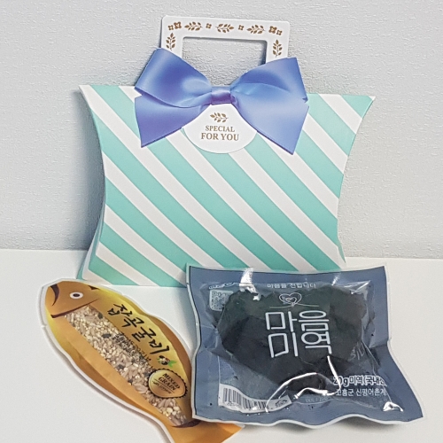 하트미역1+잡곡굴비1(민트반달상자_블루리본손잡이) 답례품